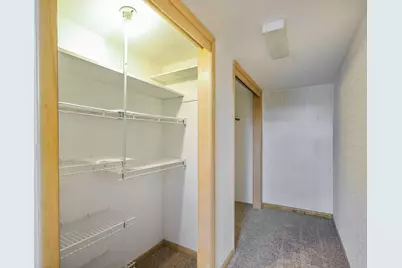 917 N 6th St, Manitowoc, WI 54220 - Photo 17