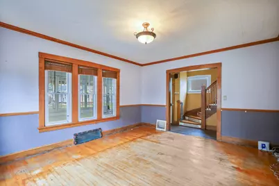 917 N 6th St, Manitowoc, WI 54220 - Photo 9