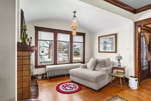 1617 Madison St, Manitowoc, WI 54220 - Photo 9