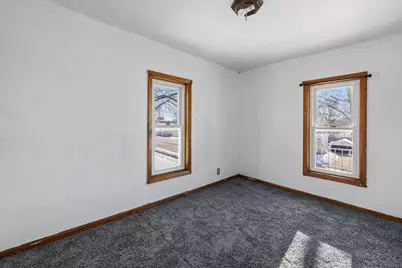 106  Union St, Hartford, WI 53027 - Photo 17