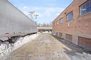 1430 9th St, Racine, WI 53403 - Photo 7