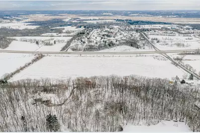 S78W30182  Sugden Rd, Mukwonago, WI 53149 - Photo 11