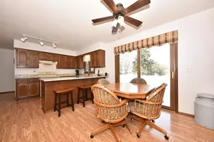 761 Crestwood Dr, Waukesha, WI 53188 - Photo 9