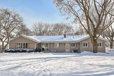 761  Crestwood Dr, Waukesha, WI 53188 - Photo 45