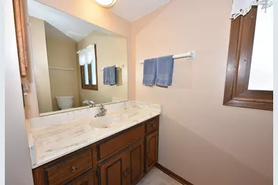 761  Crestwood Dr, Waukesha, WI 53188 - Photo 31