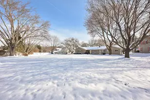 761 Crestwood Dr, Waukesha, WI 53188 - Photo 49