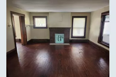 210 E Wisconsin St, Delavan, WI 53115 - Photo 7