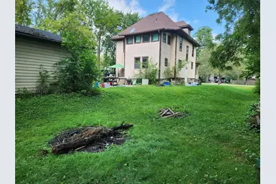 210 E Wisconsin St, Delavan, WI 53115 - Photo 17