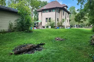 210 E Wisconsin St, Delavan, WI 53115 - Photo 17