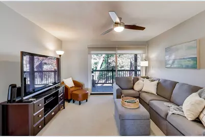 9  Wildwood Ct #D, Williams Bay, WI 53191 - Photo 3