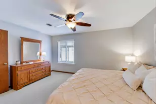 9 Wildwood Ct, Williams Bay, WI 53191 - Photo 13