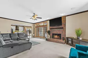 6645 Fieldstone Ct, Racine, WI 53402 - Photo 5