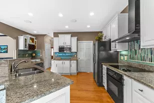 6645 Fieldstone Ct, Racine, WI 53402 - Photo 11