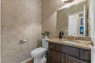 6645 Fieldstone Ct, Racine, WI 53402 - Photo 15