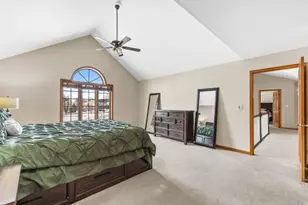 6645 Fieldstone Ct, Racine, WI 53402 - Photo 19