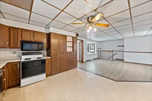 324 Park St, Plymouth, WI 53073 - Photo 9