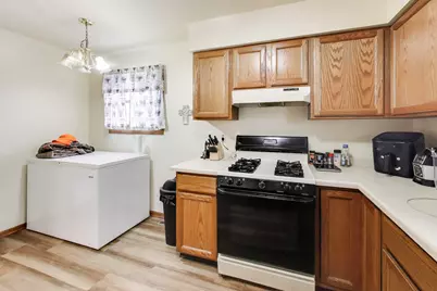 11534  Antioch Rd, Salem Lakes, WI 53179 - Photo 19