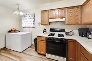 11534 Antioch Rd, Salem Lakes, WI 53179 - Photo 19