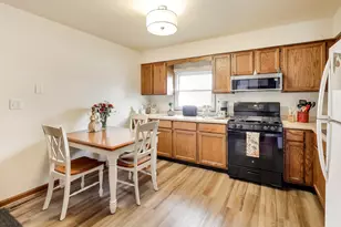 11534 Antioch Rd, Salem Lakes, WI 53179 - Photo 5