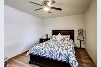 11534  Antioch Rd, Salem Lakes, WI 53179 - Photo 9