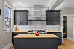 711 N 10th St, Manitowoc, WI 54220 - Photo 27