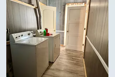 717  Hubbard St, Racine, WI 53402 - Photo 5