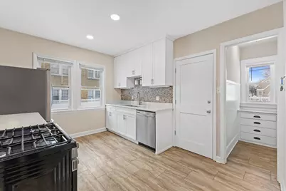 3855 E Layton Ave, Cudahy, WI 53110 - Photo 7