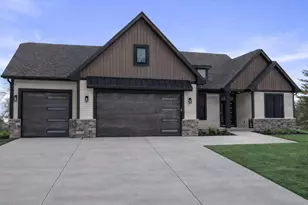 9193 12th St, Somers, WI 53144 - Photo 1