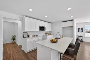 680 Stonefield Ln, Whitewater, WI 53190 - Photo 5