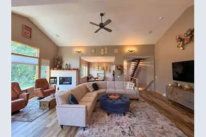 485  Whispering Springs Dr, Fond du Lac, WI 54937 - Photo 7