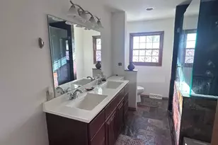 W53N813 Manchester Square, Cedarburg, WI 53012 - Photo 17