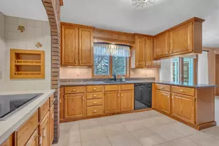 909 Country Club Ln, Fond du Lac, WI 54935 - Photo 15