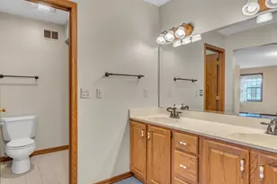 909 Country Club Ln, Fond du Lac, WI 54935 - Photo 31