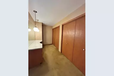 1100 W Duchess Ct, Bayside, WI 53217 - Photo 25