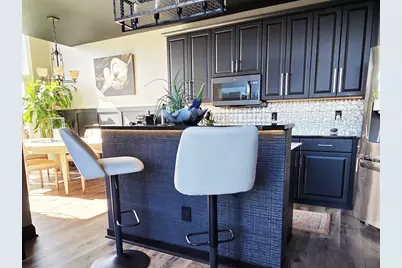 1515 N Van Buren St #510, Milwaukee, WI 53202 - Photo 17