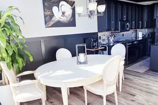 1515 N Van Buren St, Milwaukee, WI 53202 - Photo 11