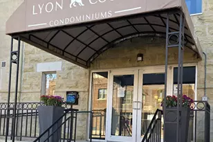 1515 N Van Buren St, Milwaukee, WI 53202 - Photo 43