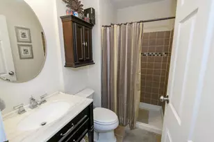 323 Riverview Dr, Delafield, WI 53018 - Photo 25