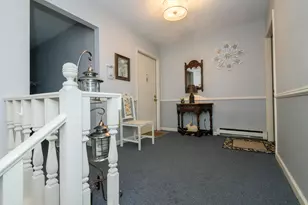 323 Riverview Dr, Delafield, WI 53018 - Photo 5