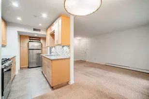 4117 W Rivers Edge Cir, Brown Deer, WI 53209 - Photo 9