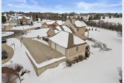 145  Victoria Cir, Racine, WI 53182 - Photo 63