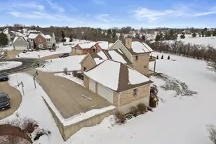 145 Victoria Cir, Racine, WI 53182 - Photo 63