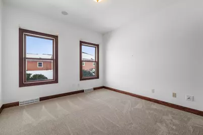 145  Victoria Cir, Racine, WI 53182 - Photo 23