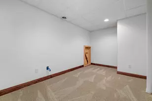 145 Victoria Cir, Racine, WI 53182 - Photo 51