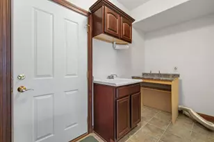 145 Victoria Cir, Racine, WI 53182 - Photo 21