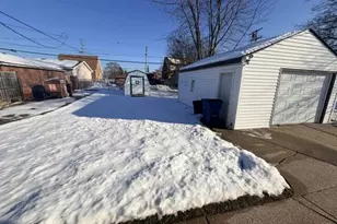 2405 Russet St, Racine, WI 53405 - Photo 5