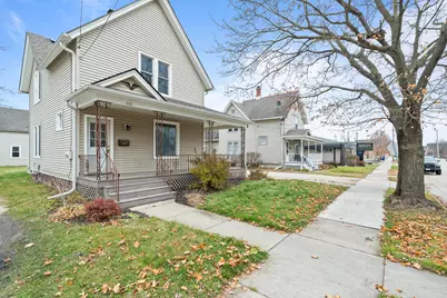 208 W Chestnut St, Burlington, WI 53105 - Photo 3