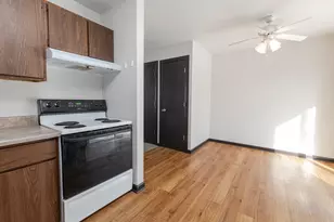 723 Princeton Ct, Hartland, WI 53029 - Photo 15