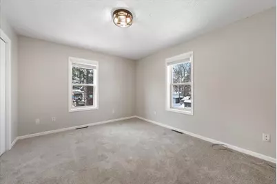 3808 W Silver Spring Dr, Milwaukee, WI 53209 - Photo 19