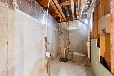 3808 W Silver Spring Dr, Milwaukee, WI 53209 - Photo 33